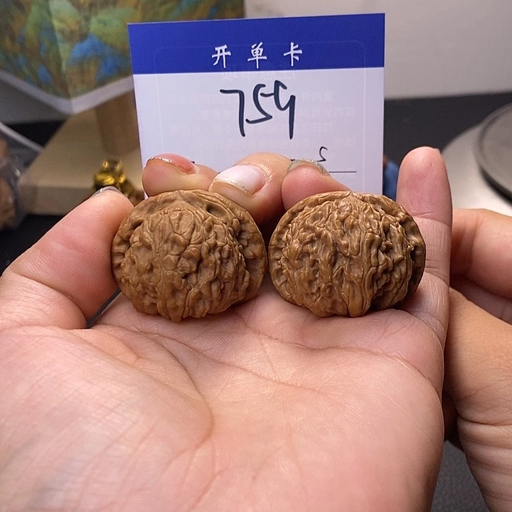 桃核吊坠白狮子36有修s