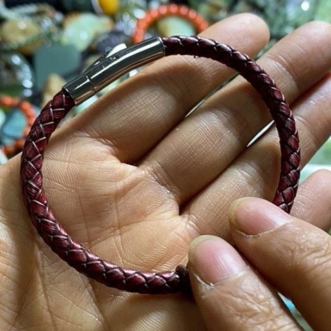 岫玉手绳未镶嵌多样性发货