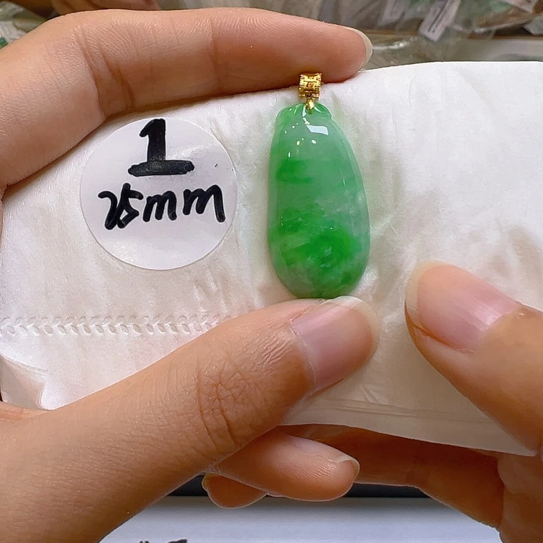 翡翠18K金镶嵌吊坠(不含链)翡翠