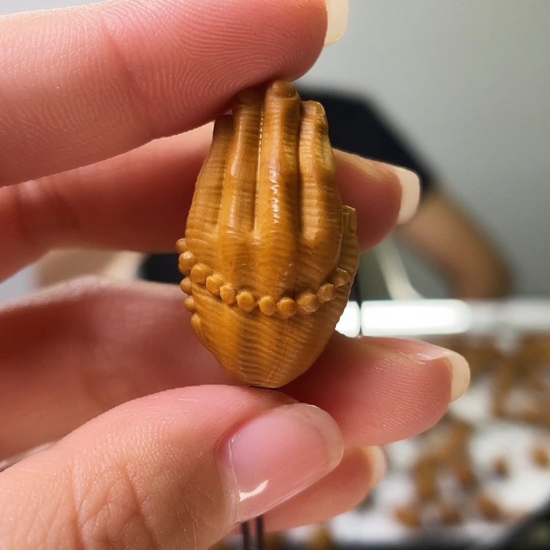 橄榄核吊坠橄榄核