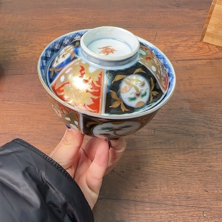 一个陶瓷物件哈哈哈哈