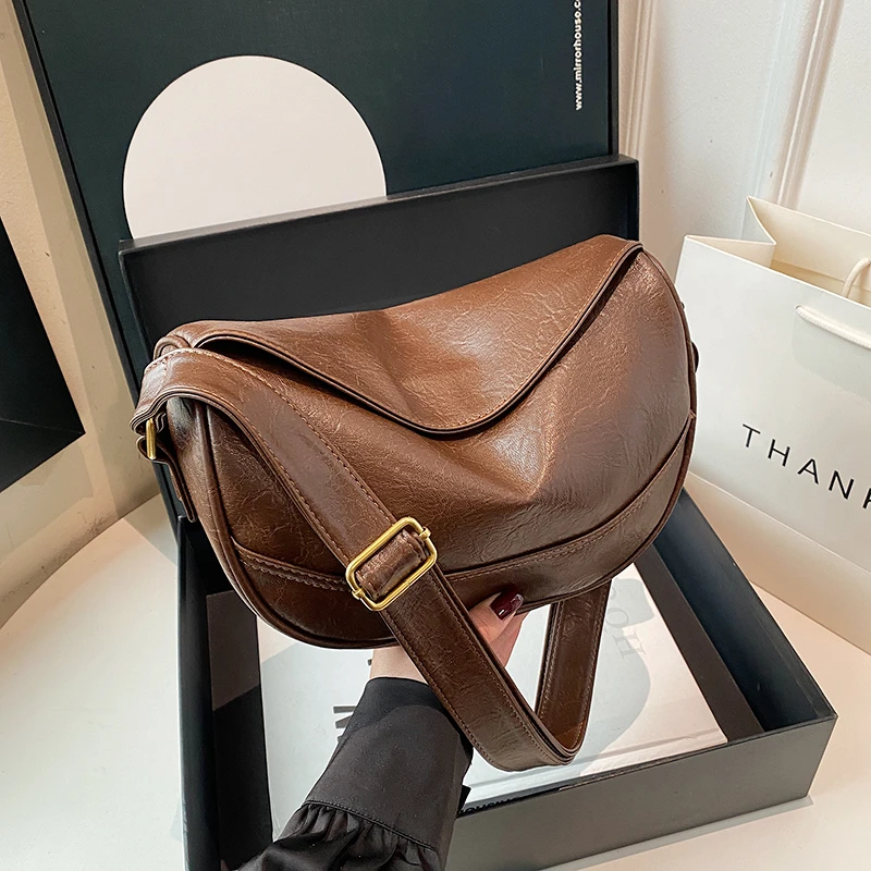 新款时尚斜挎单肩包1154 棕色 长25高17