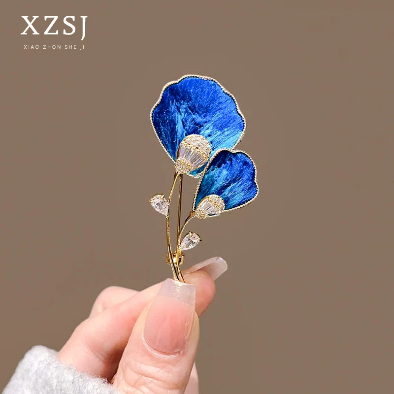 铜胸针 新中式非遗绒花银杏叶胸花女设计感小众高档精致西服别针