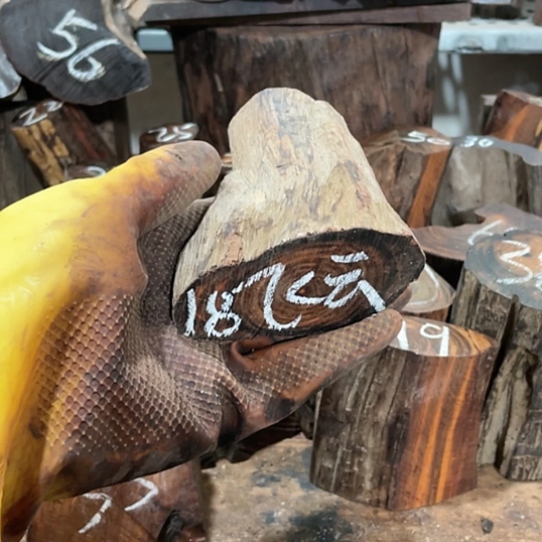 【闪购商品】交趾黄檀（大红酸枝）