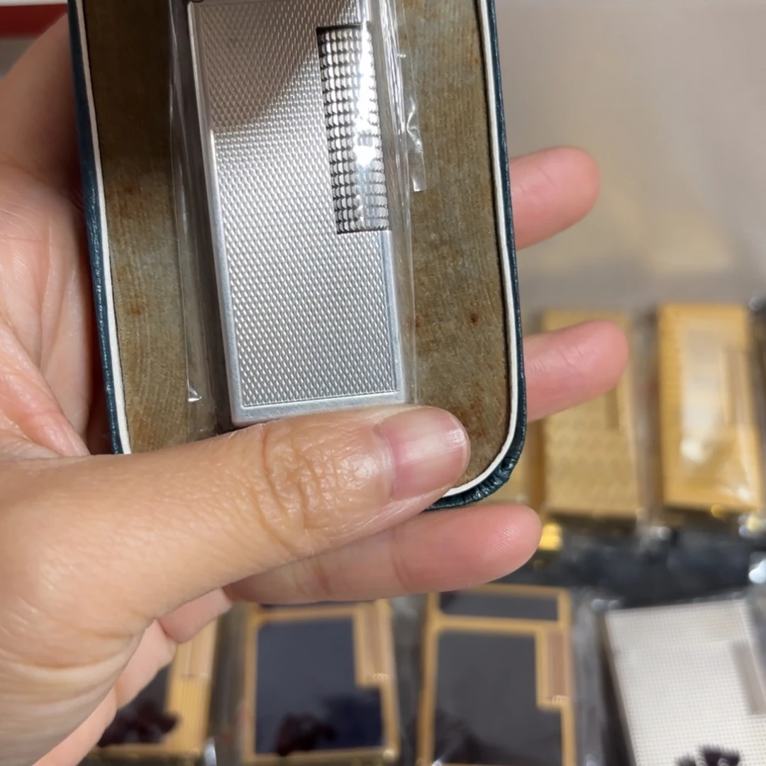 都登卡中古打火机