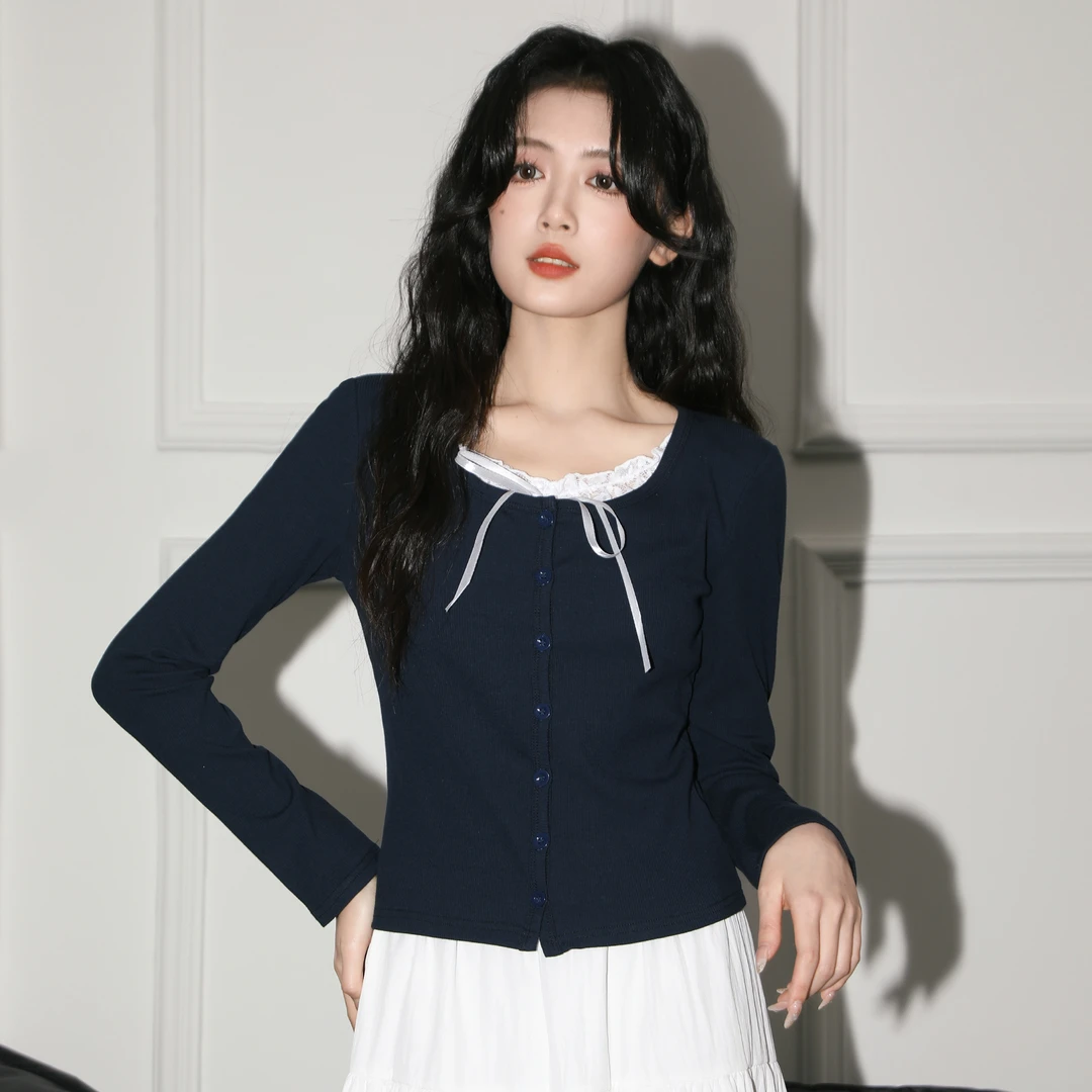 短款假两件长袖T恤女春秋2025春新款设计感蕾丝拼接体恤正肩上衣