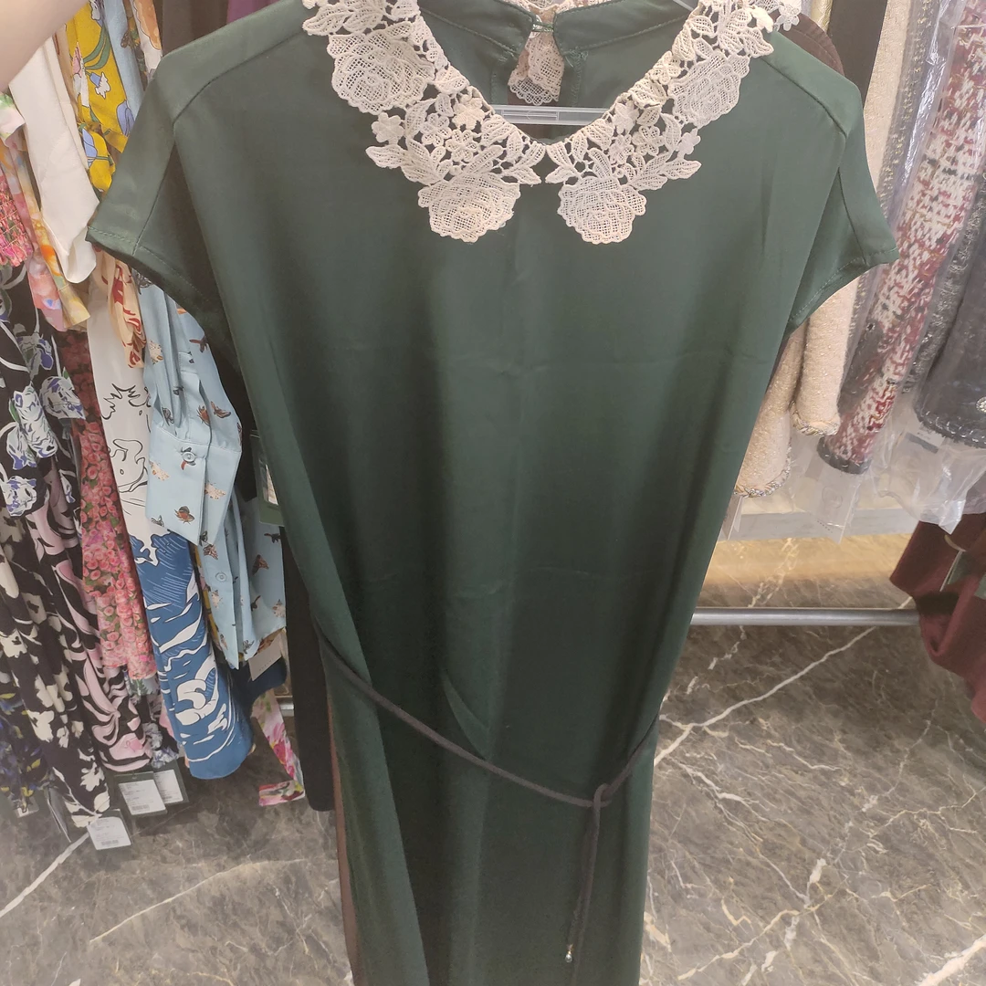 陌妆品牌新款连衣裙  022115