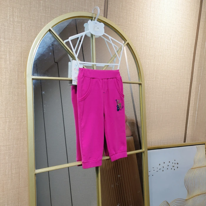 EE411   宝宝玫红色休闲裤子  春款