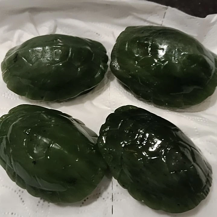 未镶嵌和田玉挂件多样性发货发其一