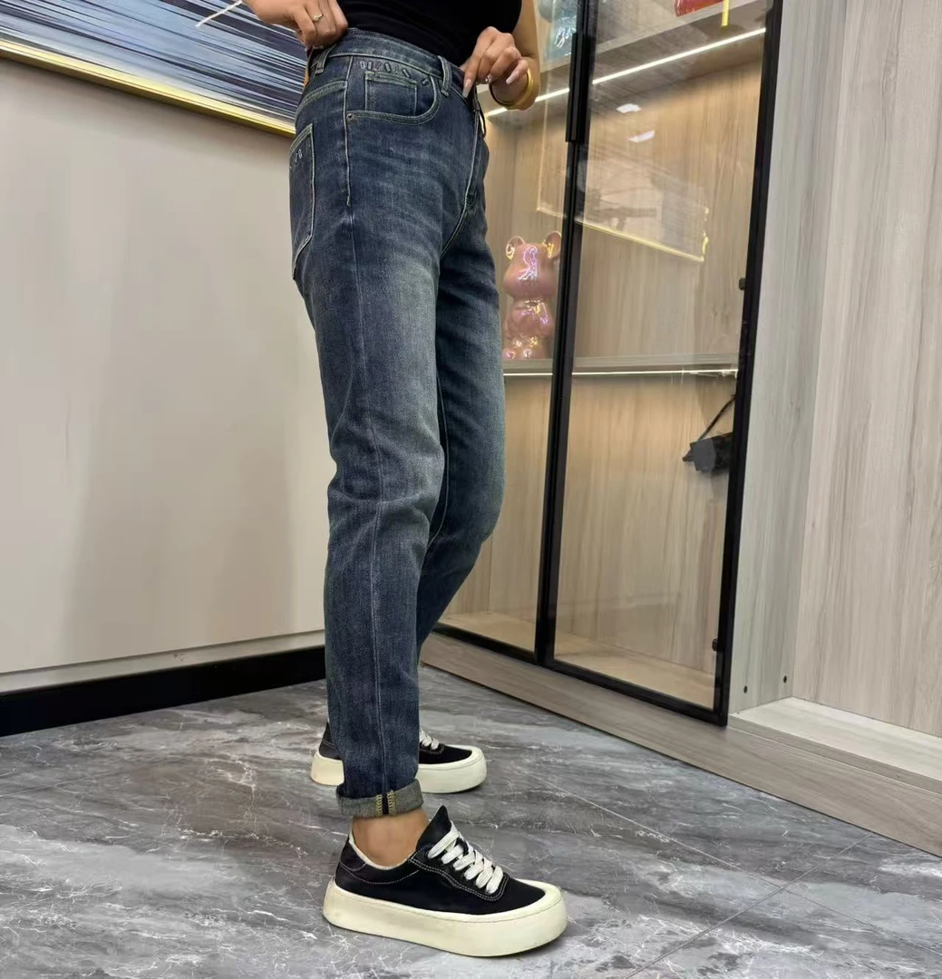 男士秋冬新款水洗海蓝色修身小脚牛仔裤（8273）