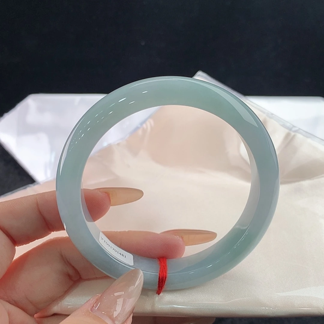 【闪购商品】未镶嵌手镯翡翠60/61