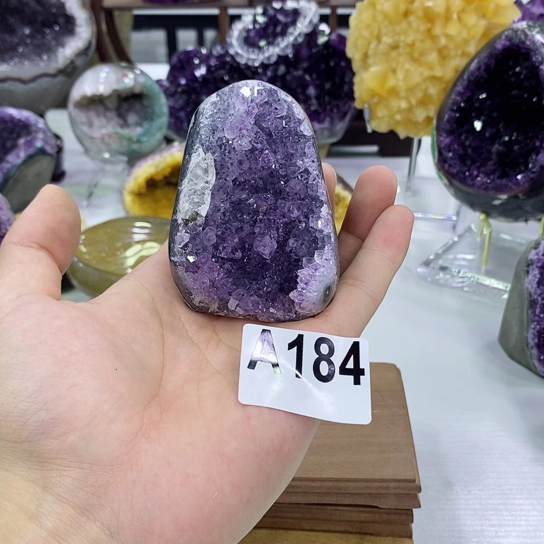 大型摆件（非配饰）未镶嵌水晶