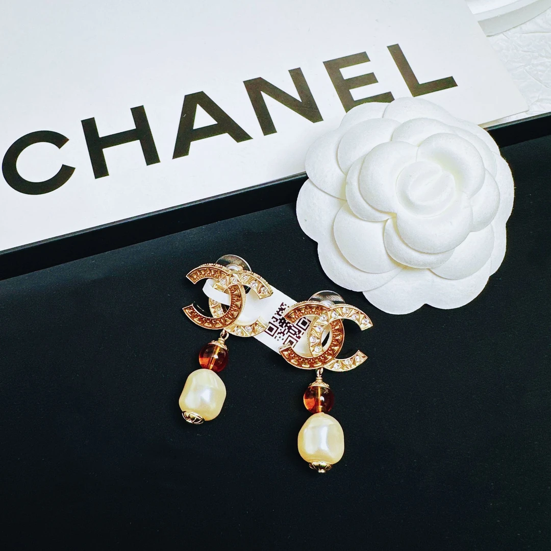 95新 Chanel/香奈儿 柚礼中古/香奈儿埃及琥珀耳钉NC411013