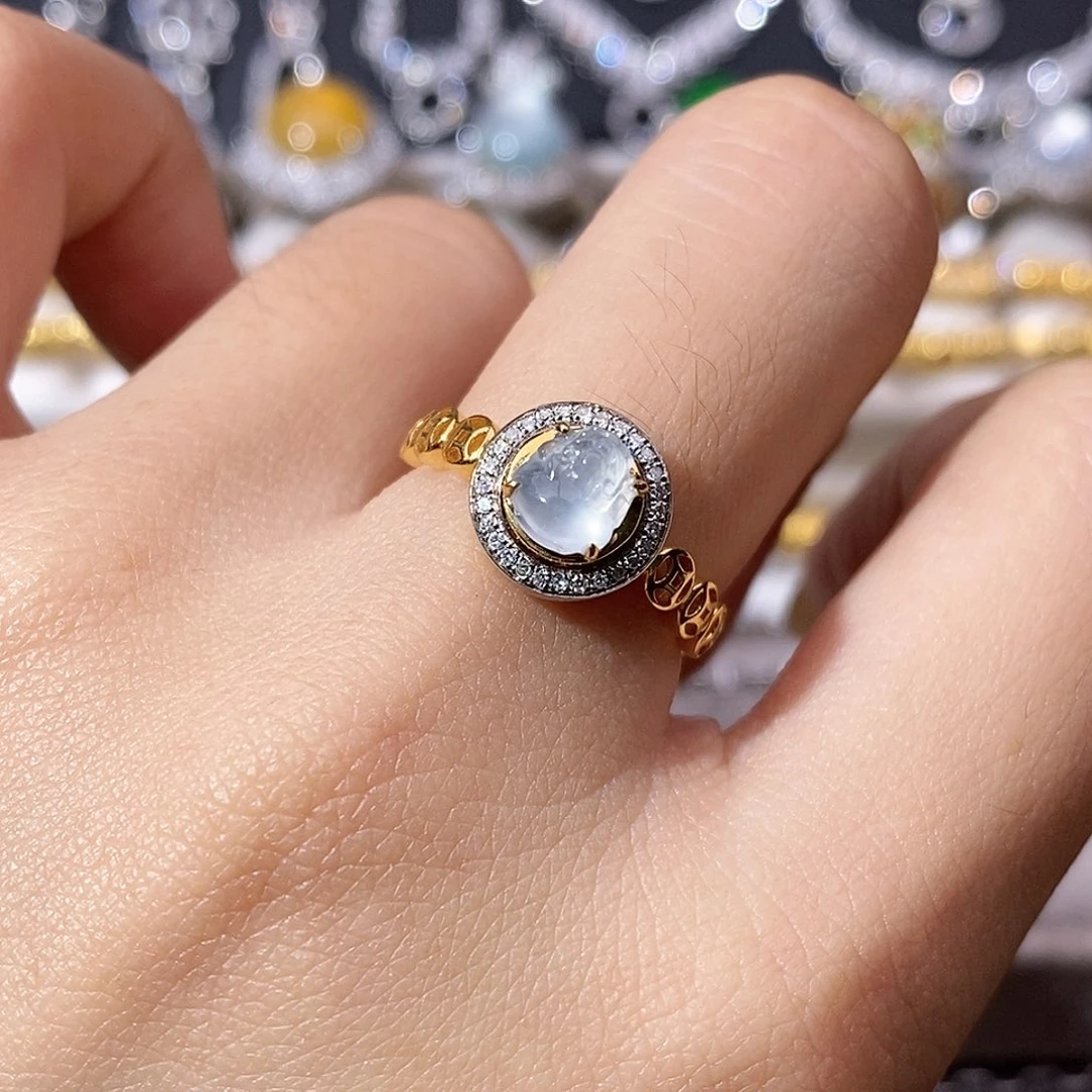 翡翠18K金镶嵌颈饰戒指