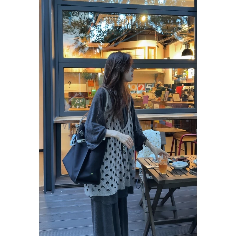 MARIE.COCO随性松弛感宽松T恤上衣外搭别致镂空背心休闲裤套装潮