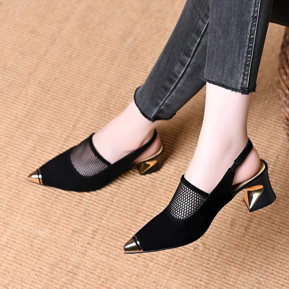 网纱凉鞋女包头镂空2025年夏季新款粗跟一字带尖头后空高跟鞋