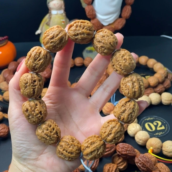 文玩核桃手串方墩粗筋
