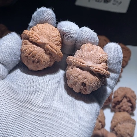 把件文玩核桃元宝