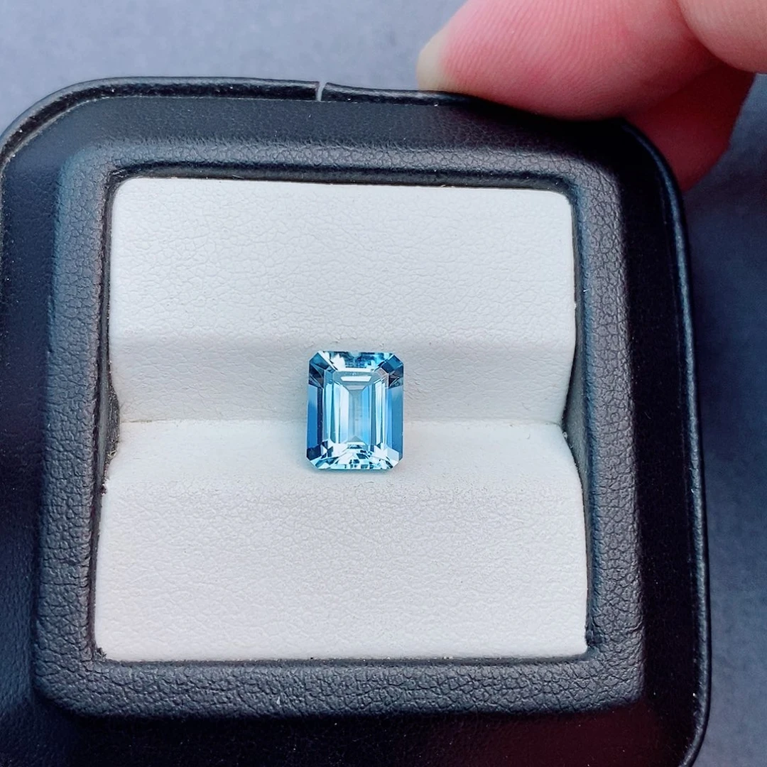 未镶嵌笔搁海蓝宝石2.12ct 吉尔德 圣玛利亚