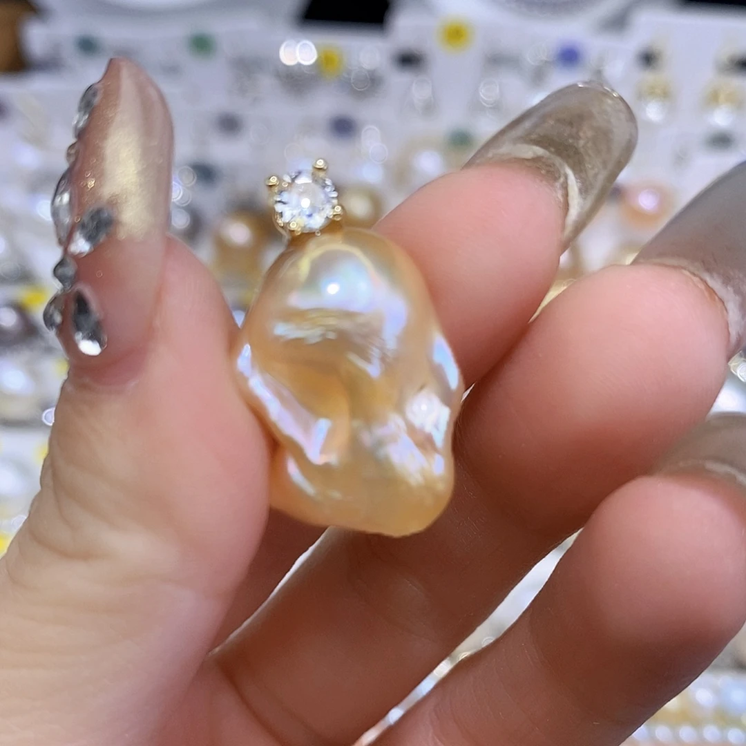 颈饰合金淡水珍珠