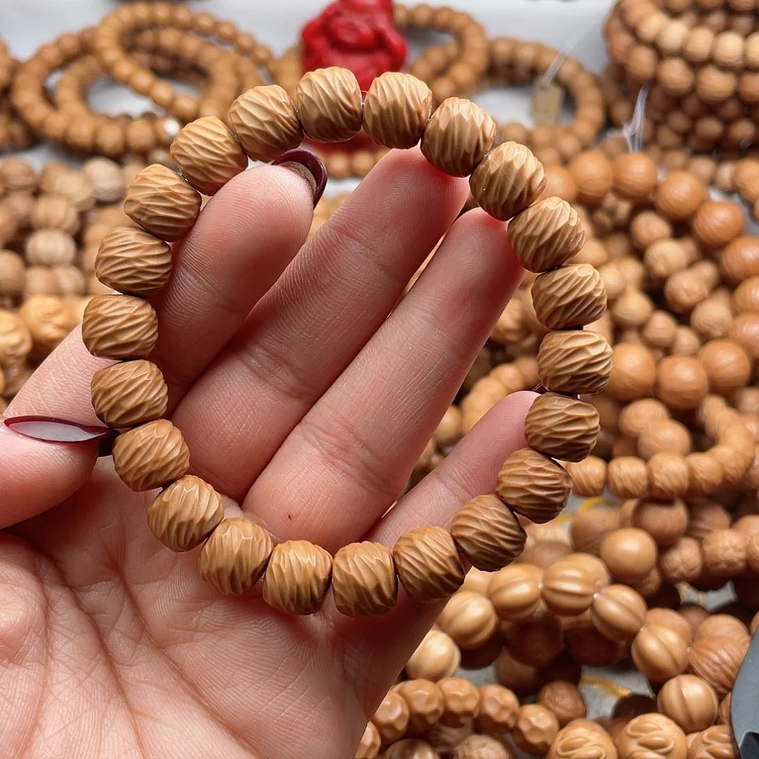 猴头核桃吊坠11+微瑕云锦