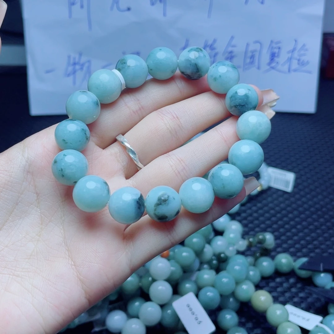 未镶嵌戒指翡翠珠串