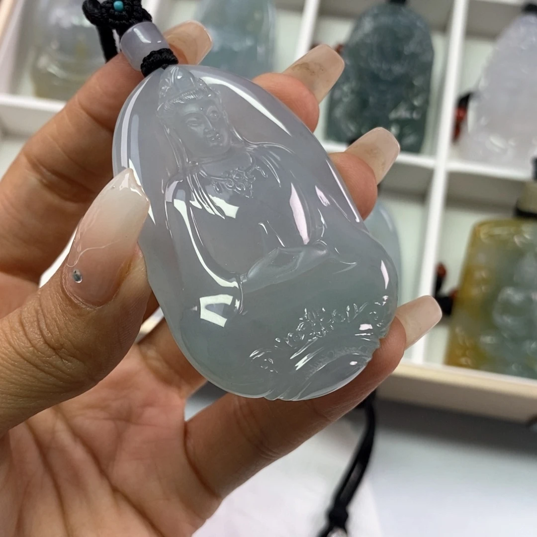 翡翠挂件未镶嵌D** 翡翠