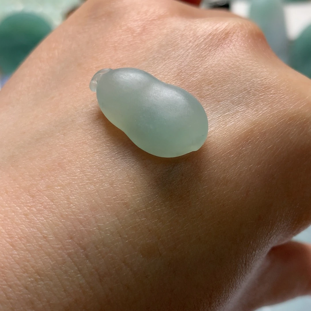 定制翡翠未镶嵌福瓜