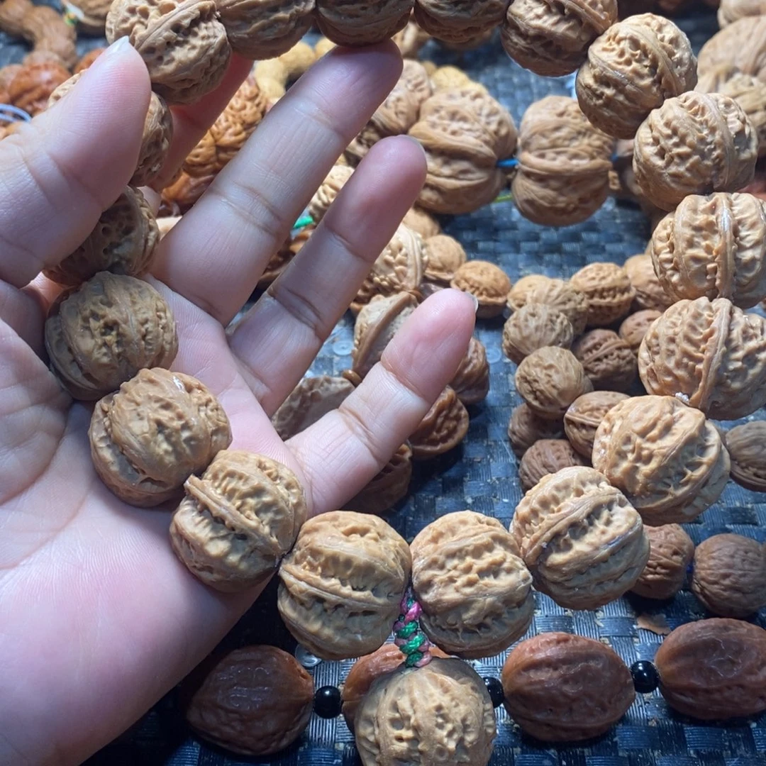 三***毛吊坠文玩核桃京八棱