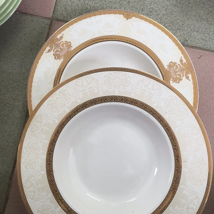 新骨瓷瑕疵9寸草帽2个