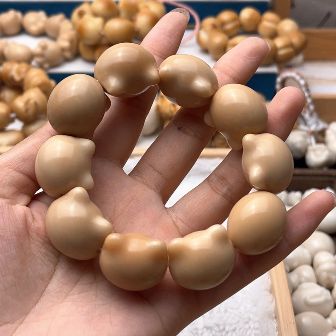 吊坠菩提根/象牙果风华猫抓