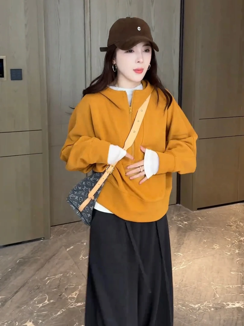 设计感时尚小众半拉链女士纯色连帽卫衣慵懒风显瘦上衣潮2025秋季