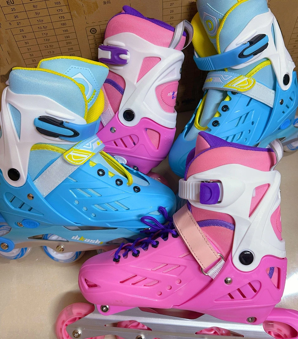 【新款】大码直排轮滑鞋38-42可调节