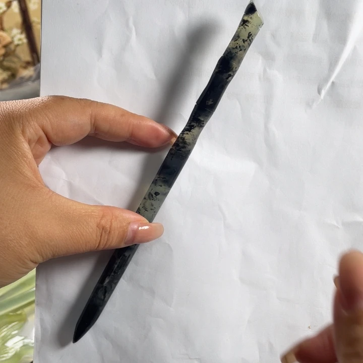 蛇纹石玉未镶嵌发簪