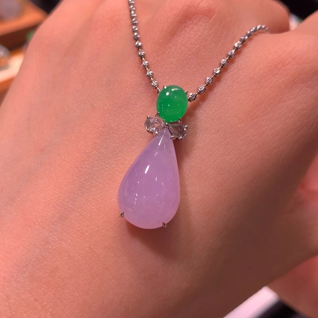 吊坠(不含链)18K金镶嵌翡翠