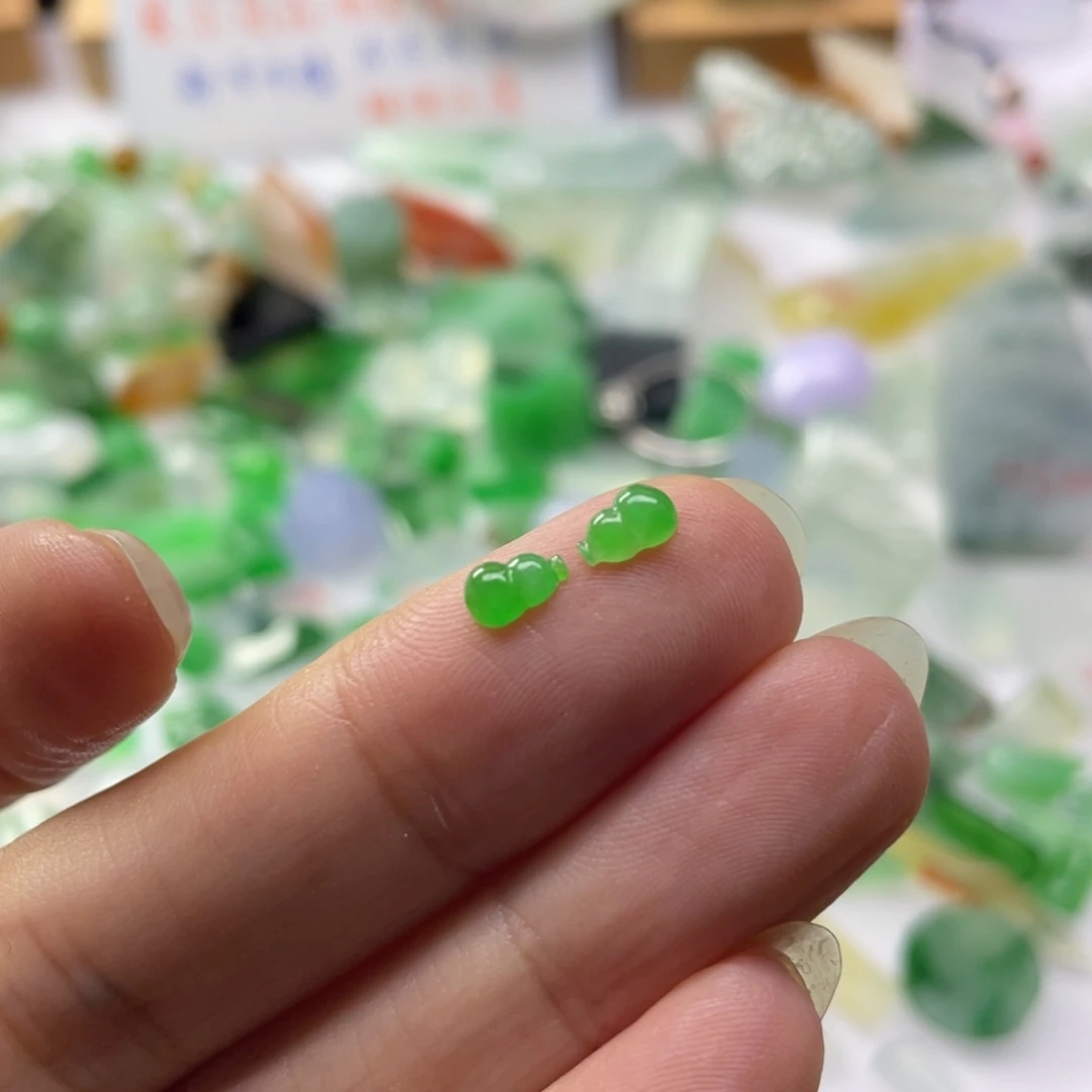 定制翡翠未镶嵌天然缅甸翡翠