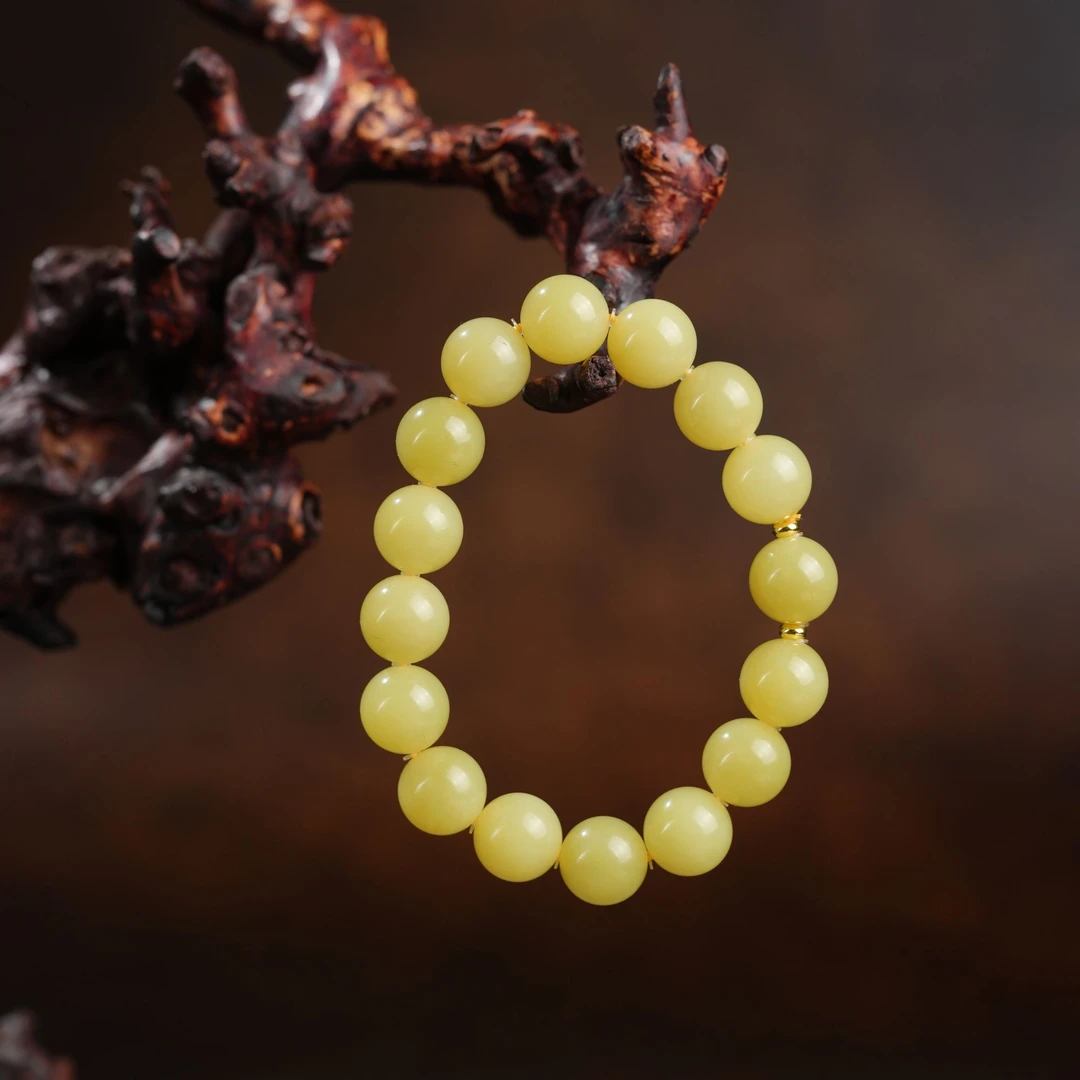 【鑫浩矿业】新疆和田玉-高品黄玉鸡油黄卡12圆珠手串一条