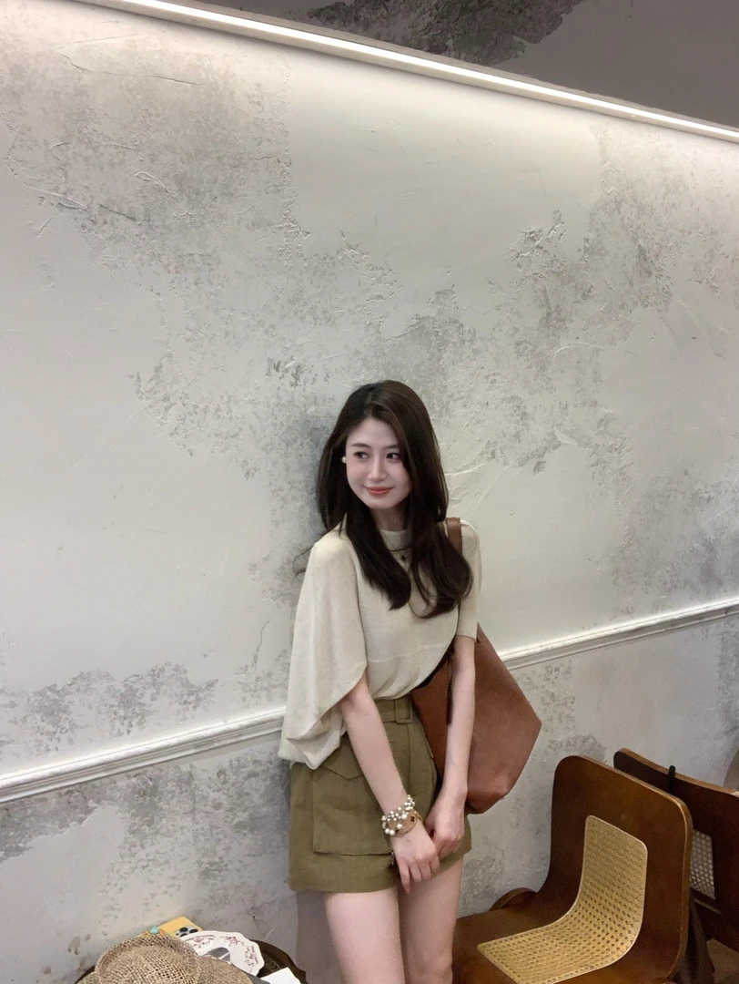 2025夏季新款韩系简约百搭薄款针织慵懒女高级优雅气质上衣半裙