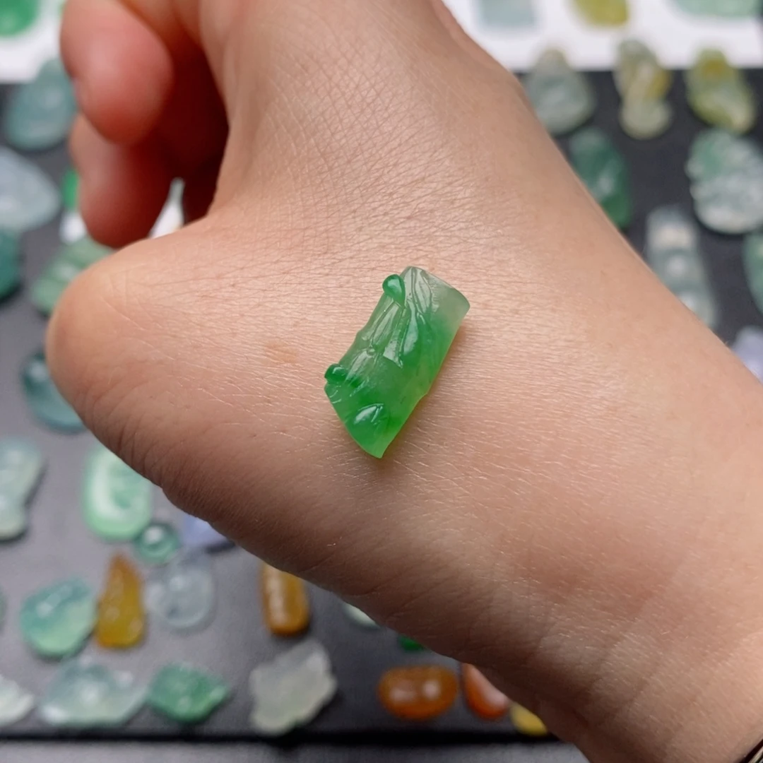 定制翡翠未镶嵌竹节