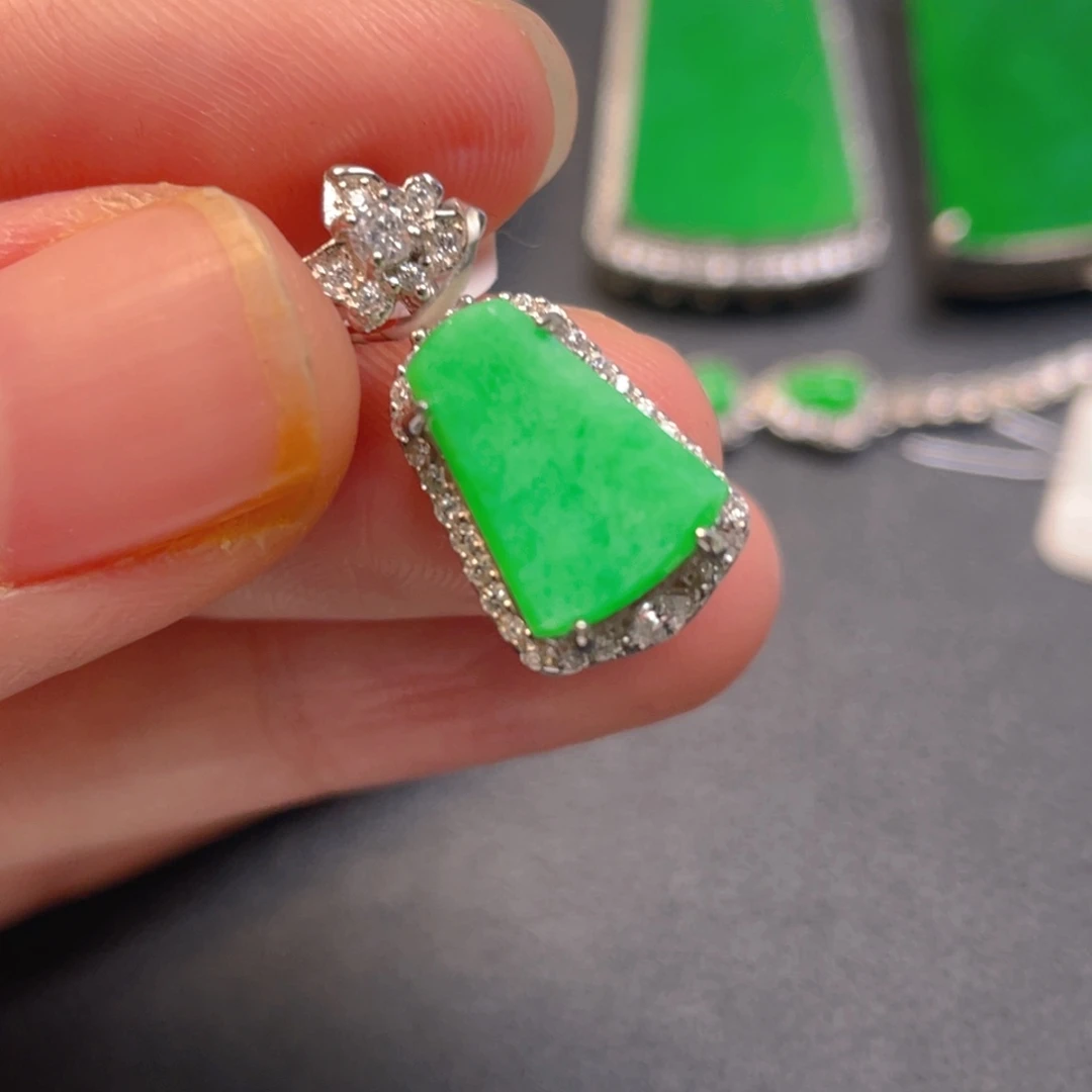 翡翠银S925镶嵌吊坠(不含链)