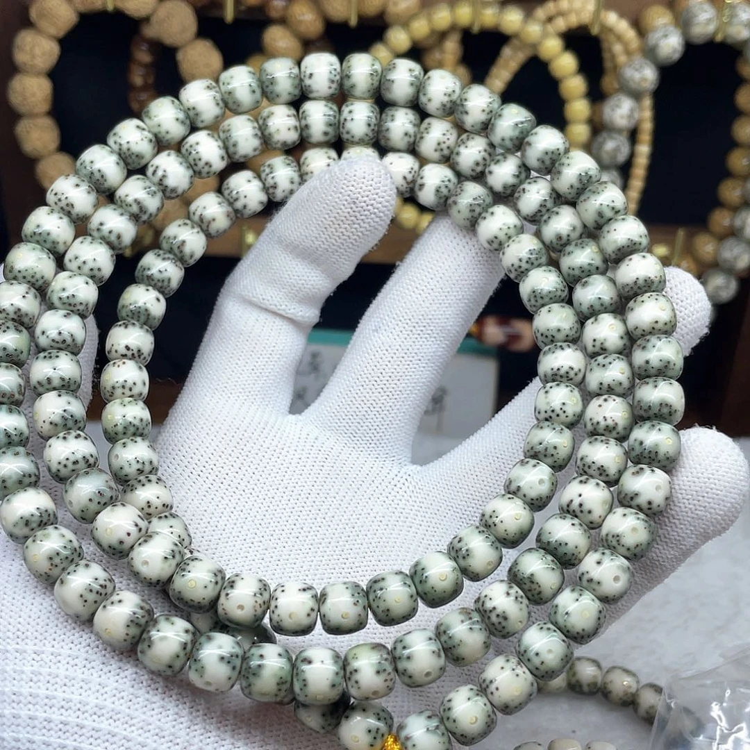 星月菩提手串理*国9-8，通体