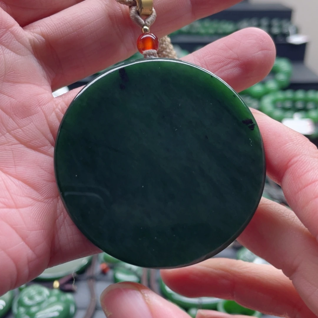 和田玉（碧玉）未镶嵌颈饰