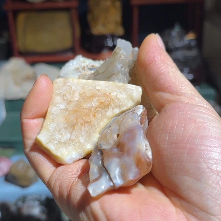 锡质类戈壁石水 晶 1111222233334