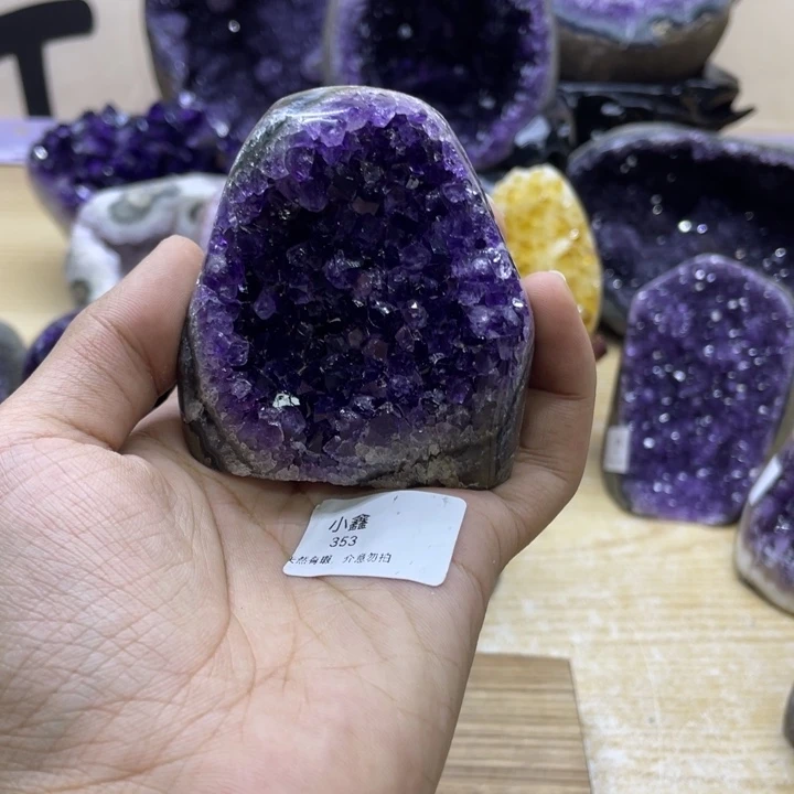 未镶嵌大型摆件（非配饰）紫晶