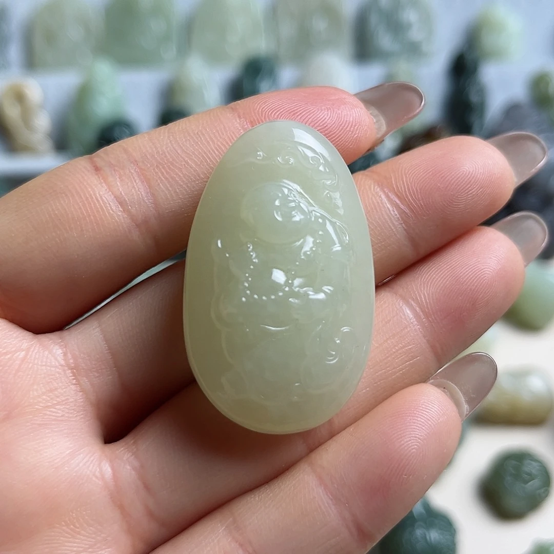 和田玉未镶嵌挂件