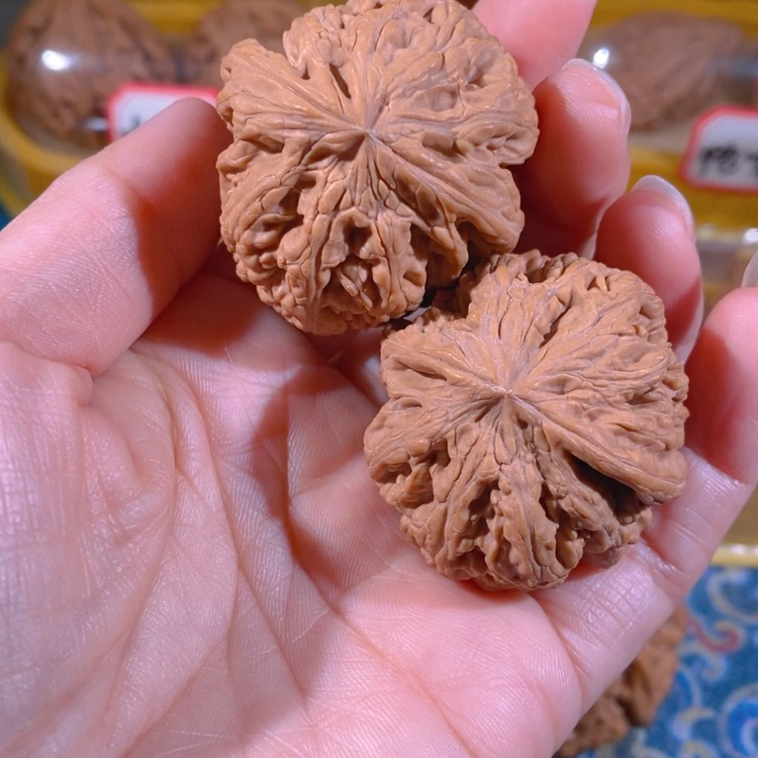 吊坠文玩核桃球筋