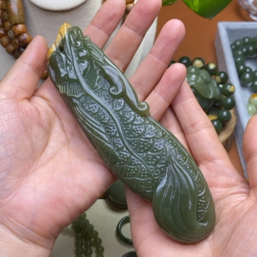 【闪购商品】未镶嵌岫岩河磨玉（透闪石质玉）把件排**三