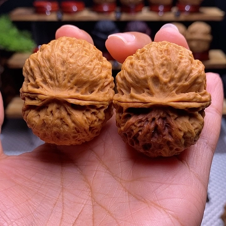 文玩核桃把件ʚ***ɞ臻龙绣球10