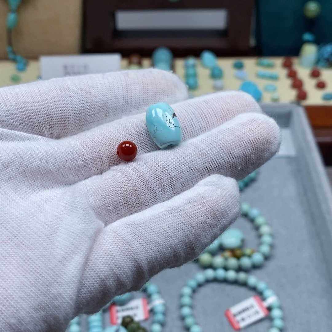 未镶嵌配饰南红玛瑙