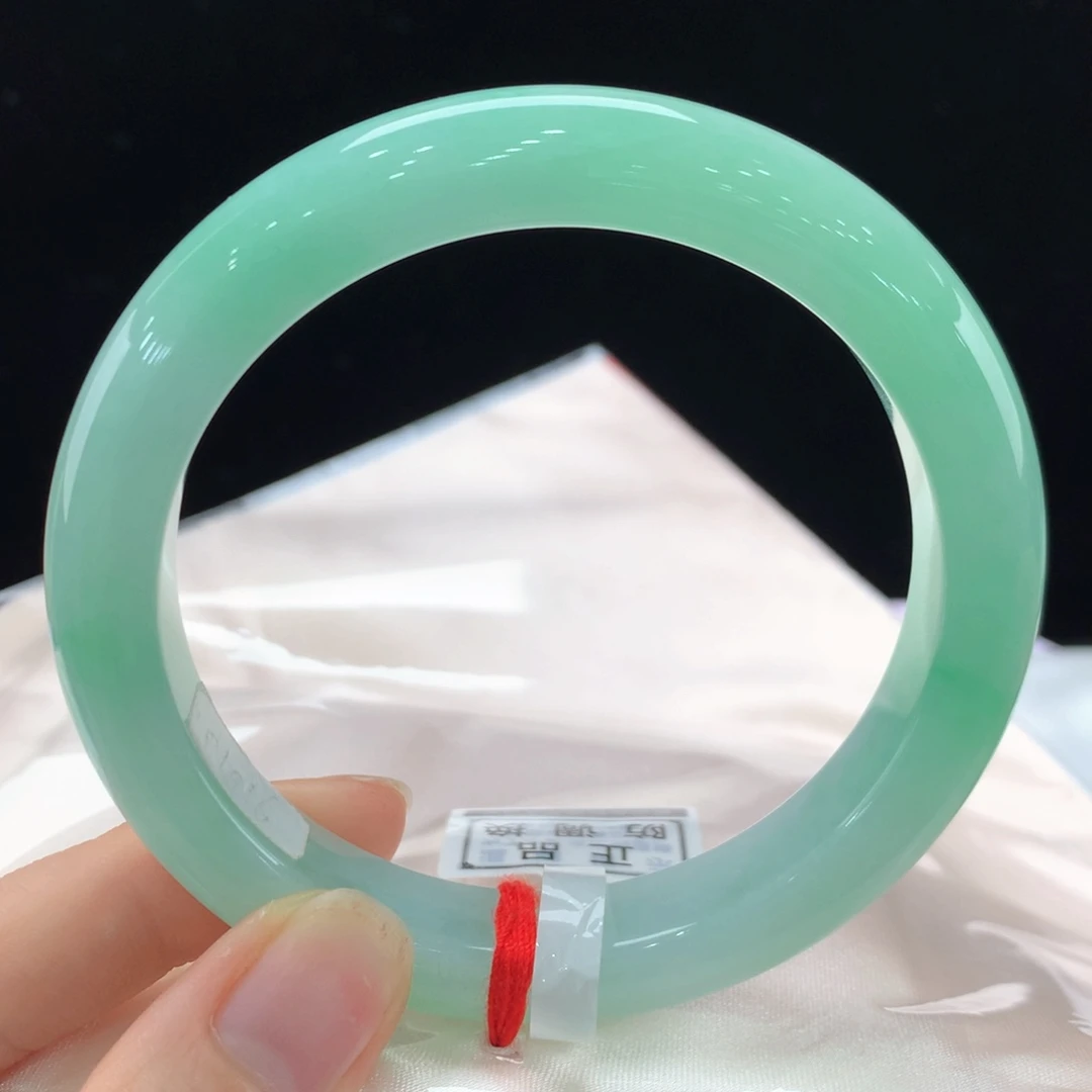 翡翠手镯未镶嵌111-1016